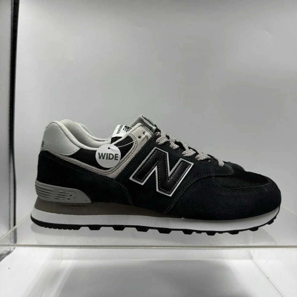 New Balance 574 Core WL574EVB Black Men's Size 9 / Women's 10.5 Wide Brand New